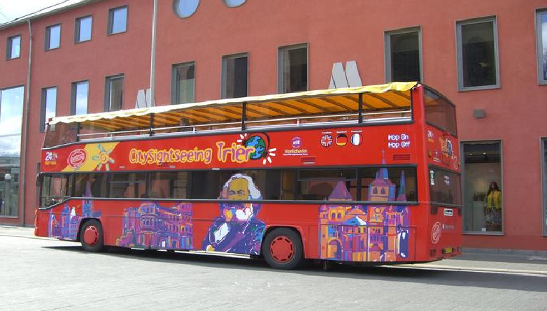 Choose between the Best Hop on Hop off Bus Tours in Frankfurt